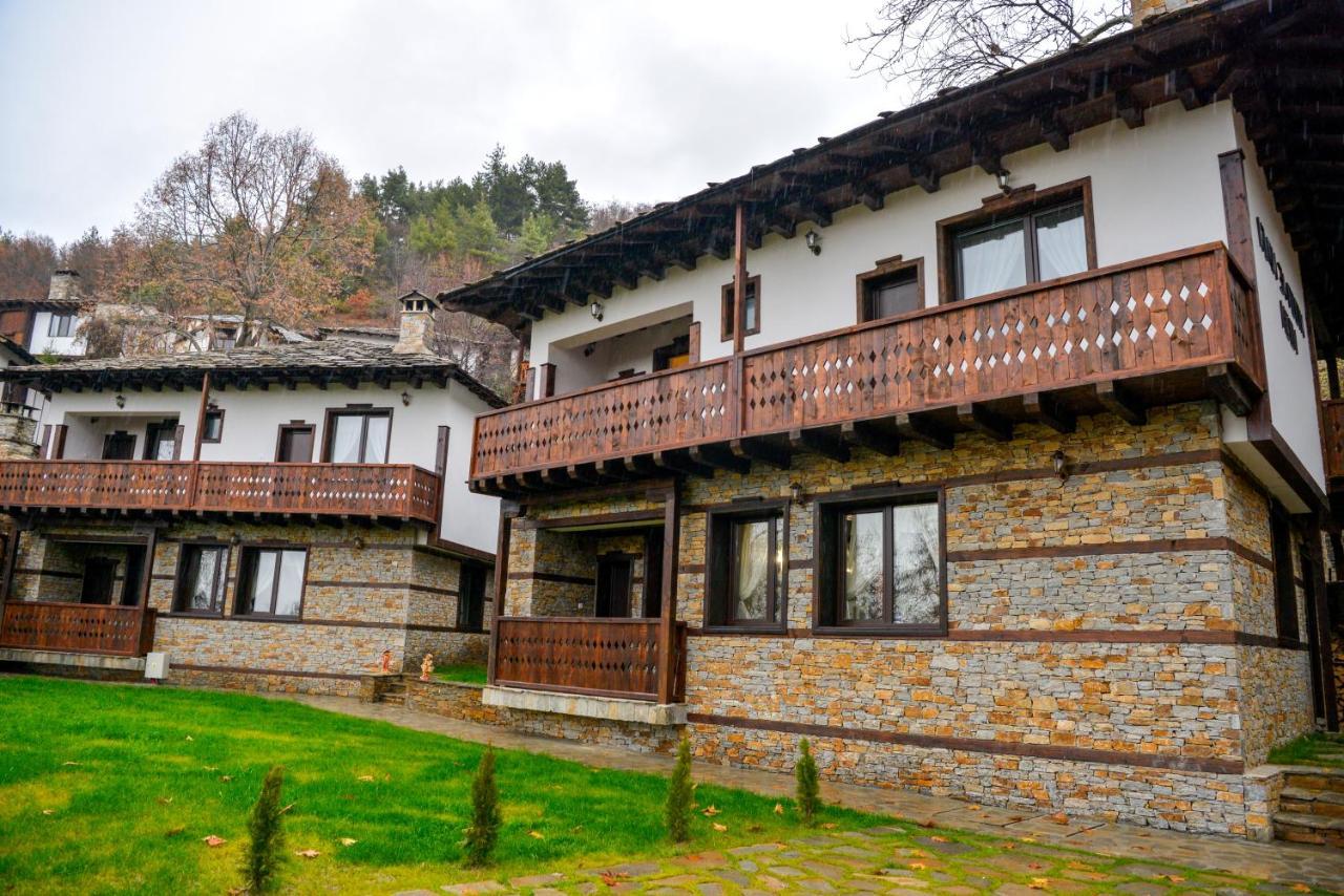 Къщи За Гости Неси Lešten Exteriér fotografie