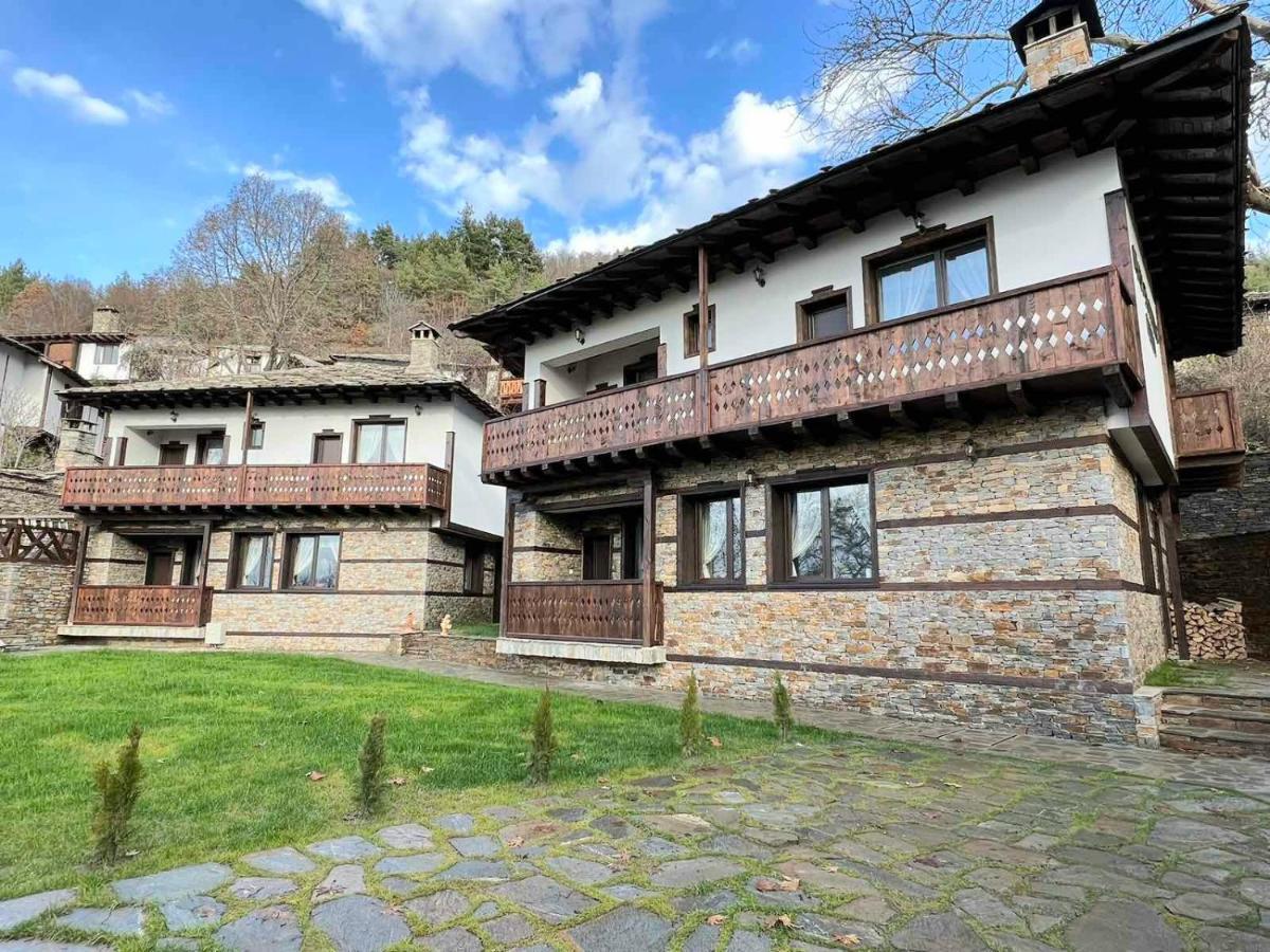 Къщи За Гости Неси Lešten Exteriér fotografie